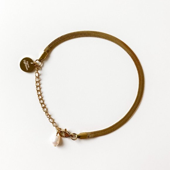 Lucy Herringbone Snake Bracelet - Picture 2 of 3